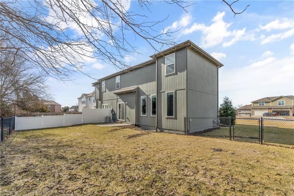 7529 McCoy Street — photo 23