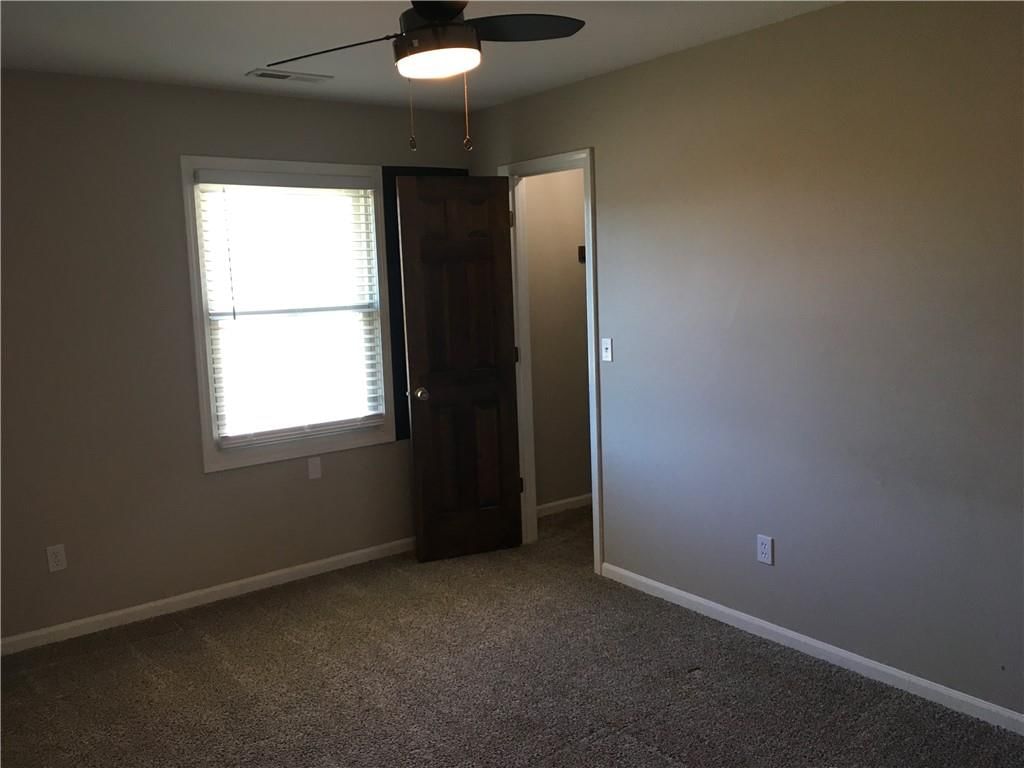 111 Southfork Road — photo 41