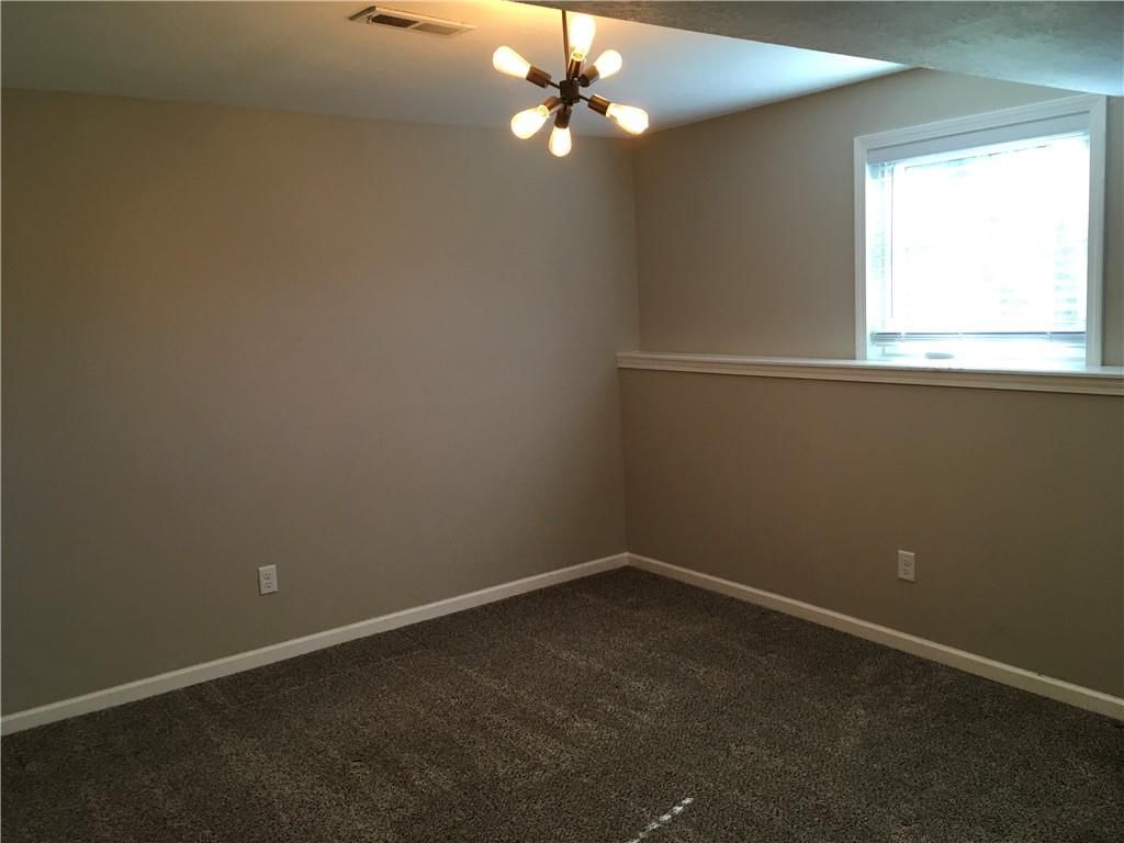 111 Southfork Road — photo 45
