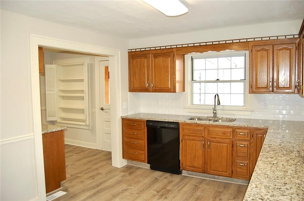 1212 S Esplanade Street — photo 8
