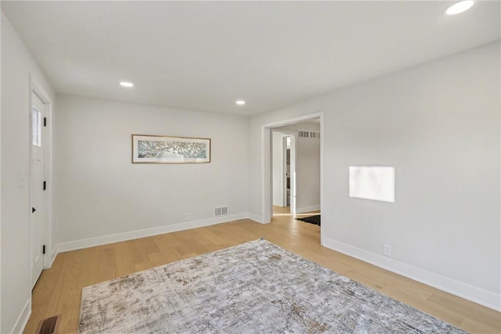 5312 Reeds Road — photo 8