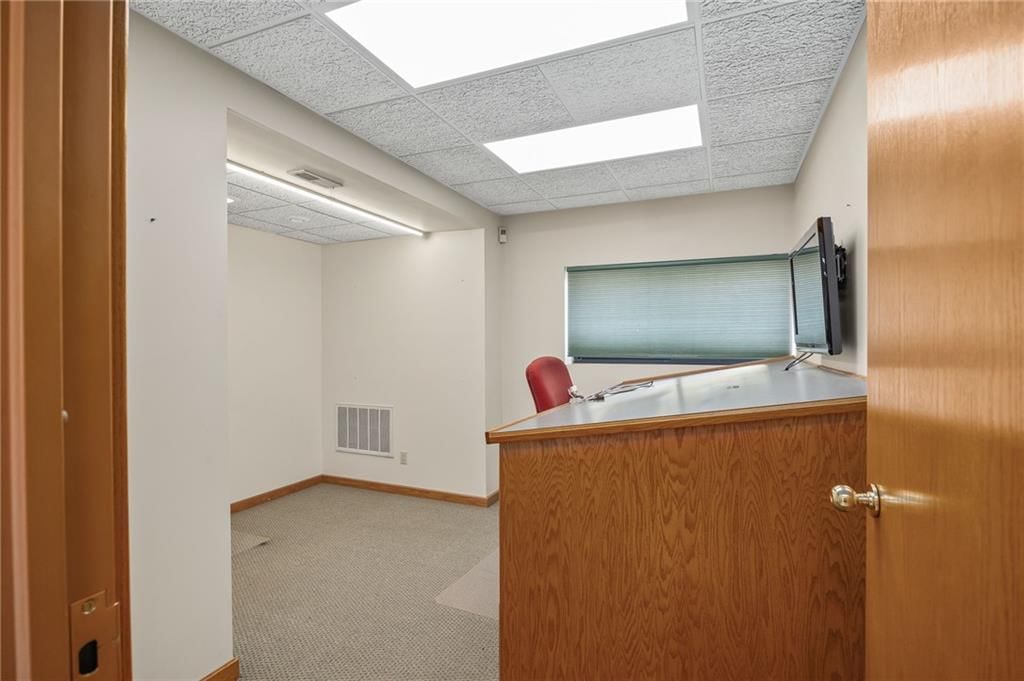 5214 Lake Avenue — photo 24