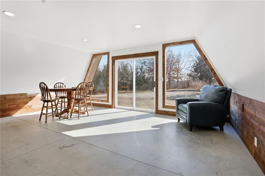 31396 W 152nd Street — photo 3