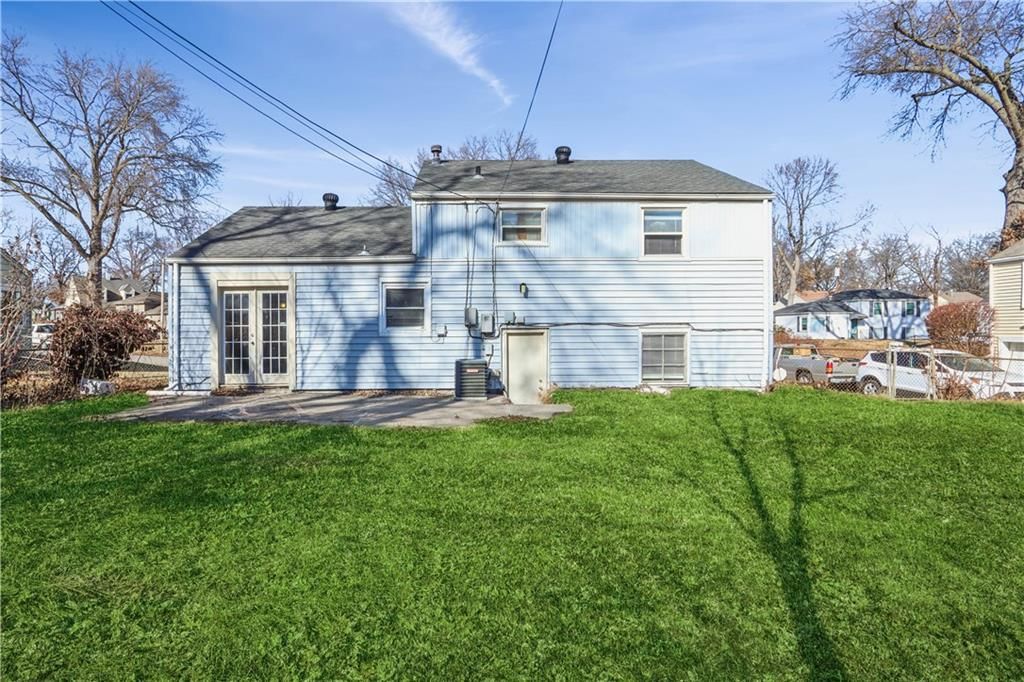 613 NE 45th Street — photo 12