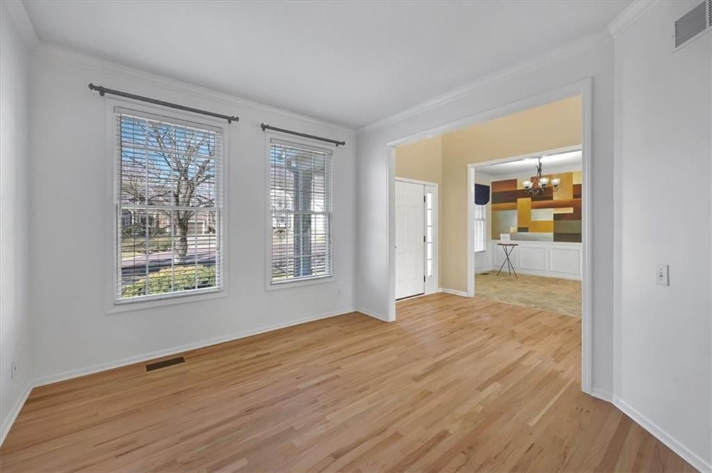 12455 Parkhill Street — photo 8