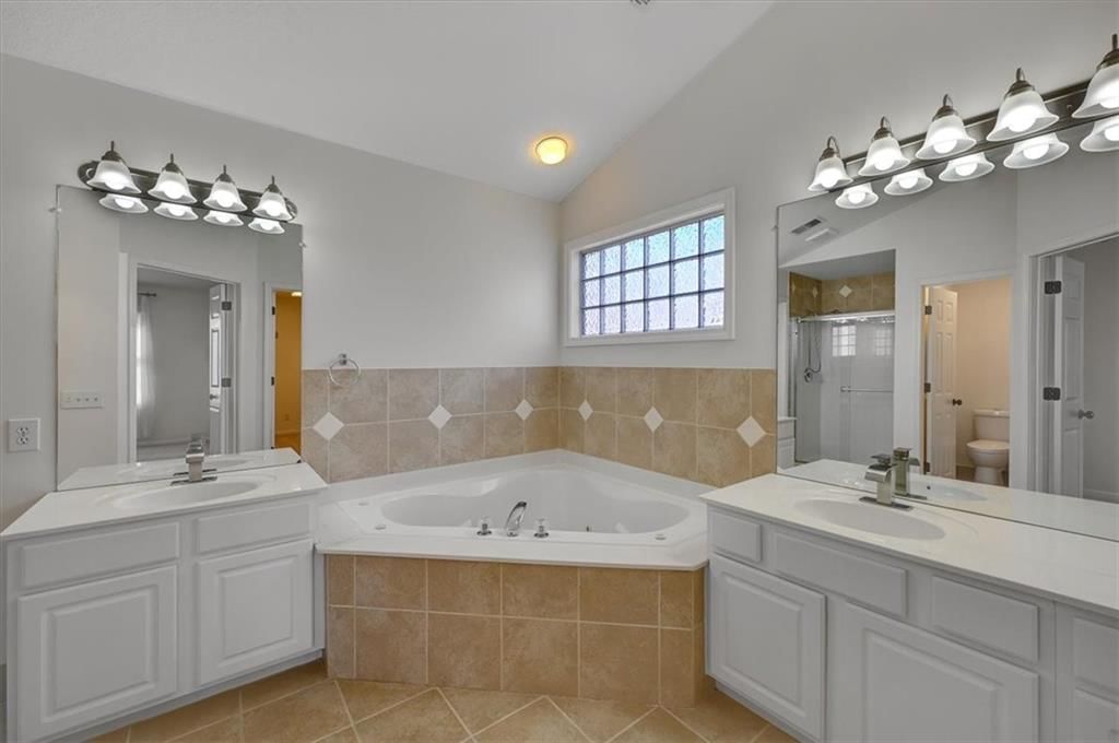 12455 Parkhill Street — photo 18