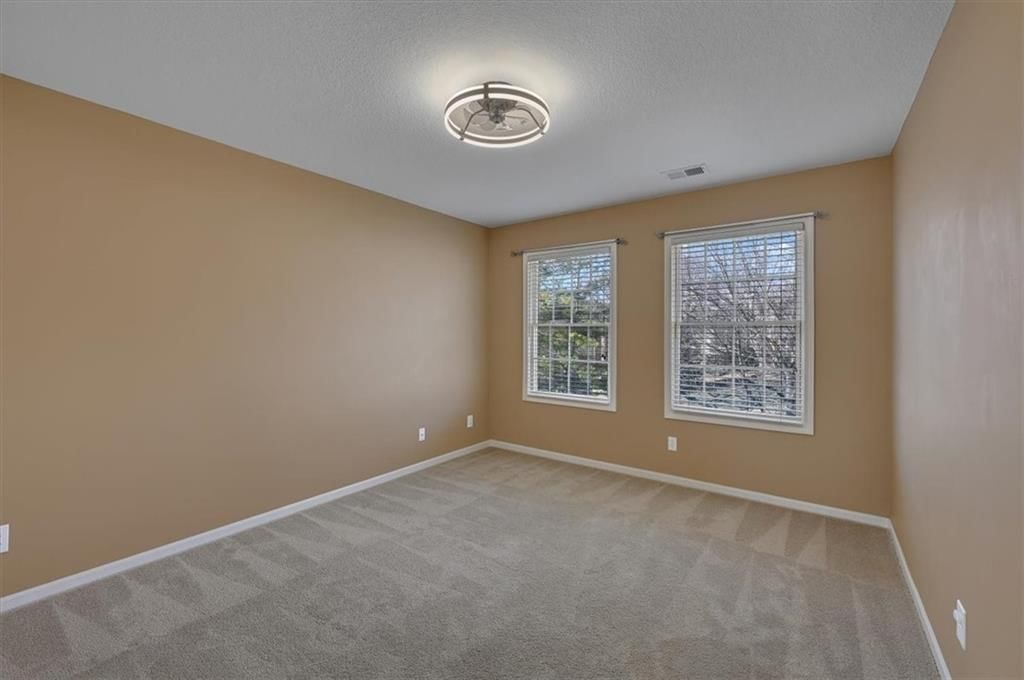 12455 Parkhill Street — photo 29