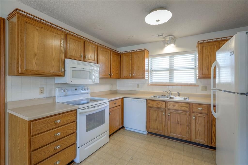 6126 ASH Court — photo 13