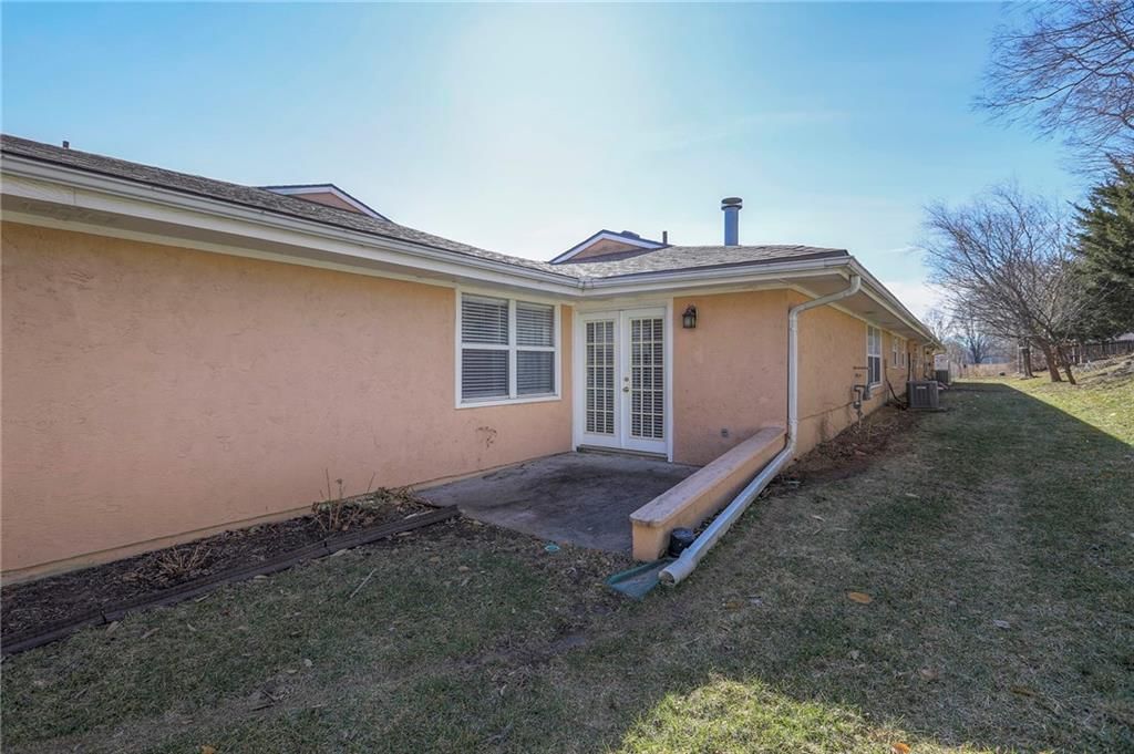 6126 ASH Court — photo 32