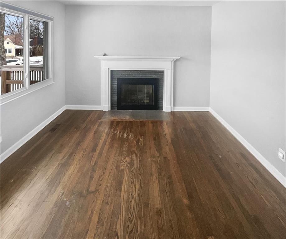 715 E 72nd Terrace — photo 3