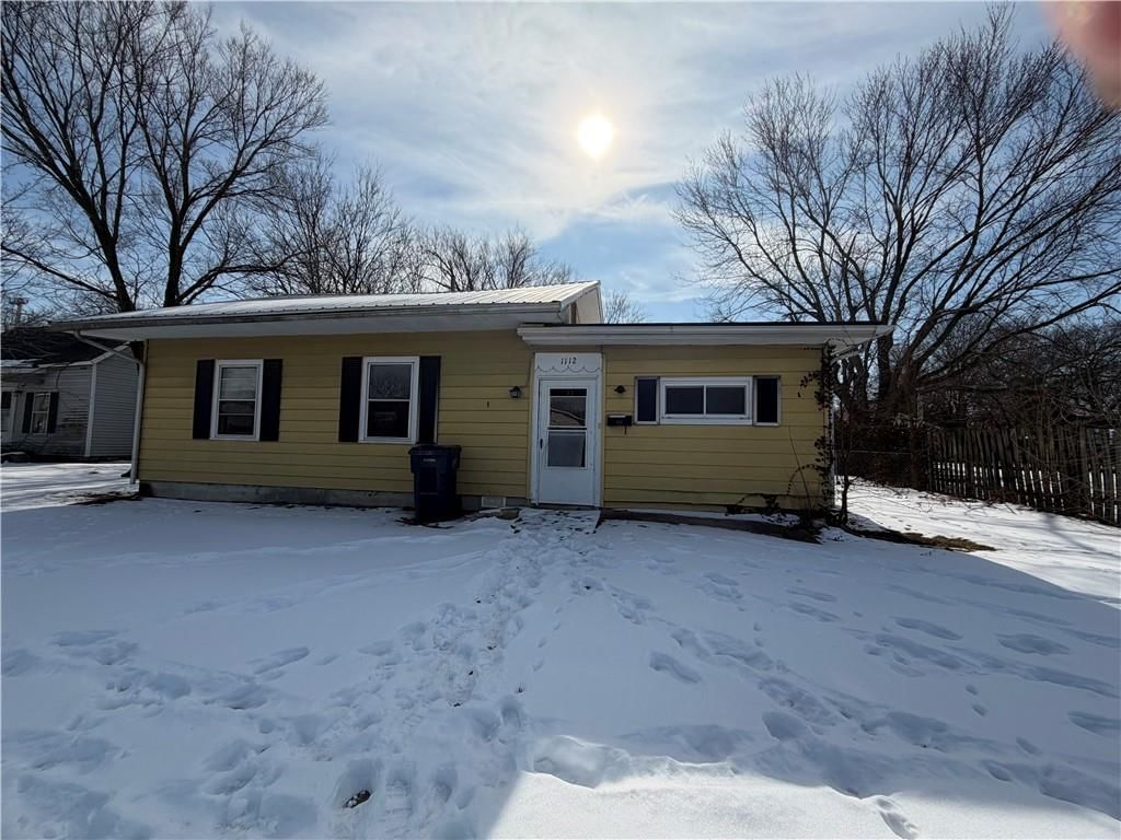 1112 W Nelson Street, Webb City, MO