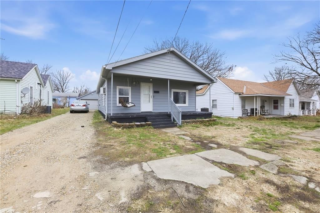 140 Walnut Avenue — photo 4