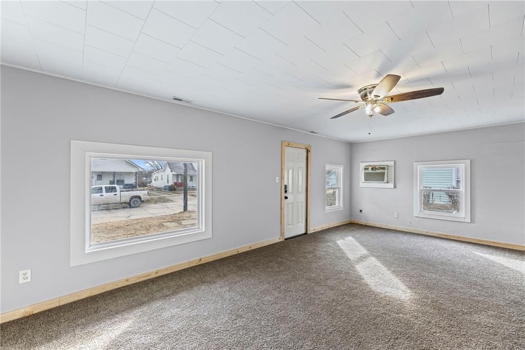 140 Walnut Avenue — photo 5