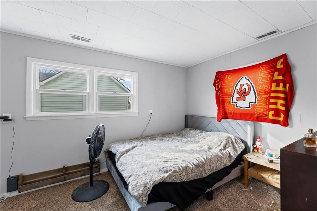 140 Walnut Avenue — photo 12
