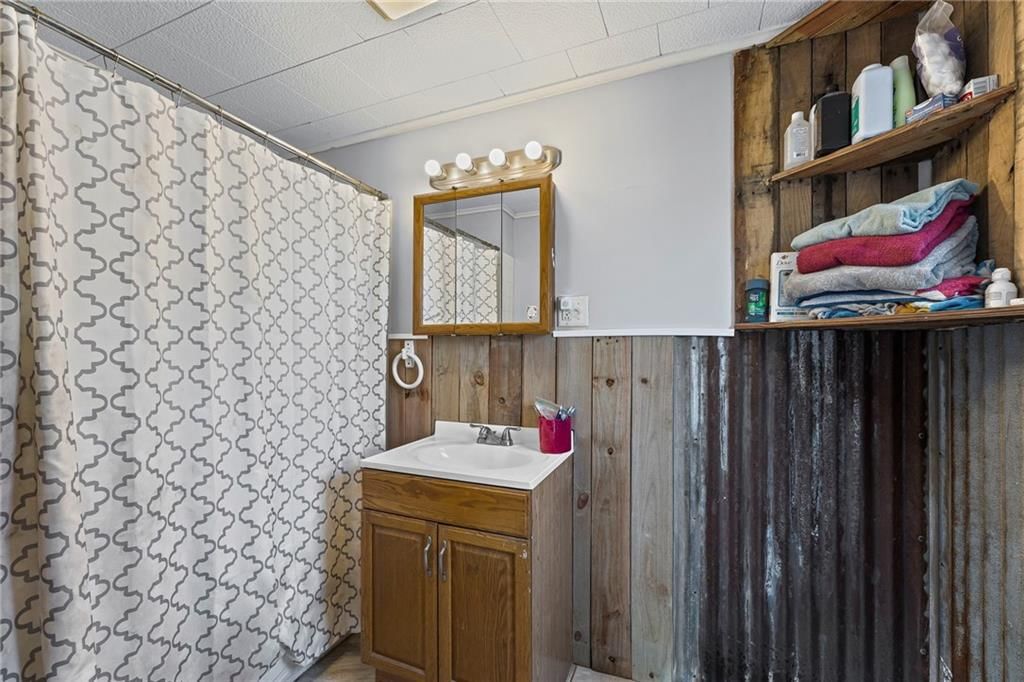 140 Walnut Avenue — photo 15