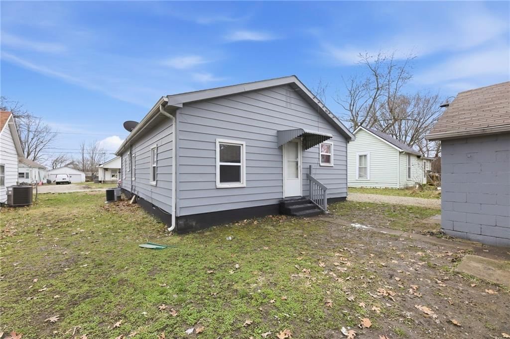 140 Walnut Avenue — photo 22