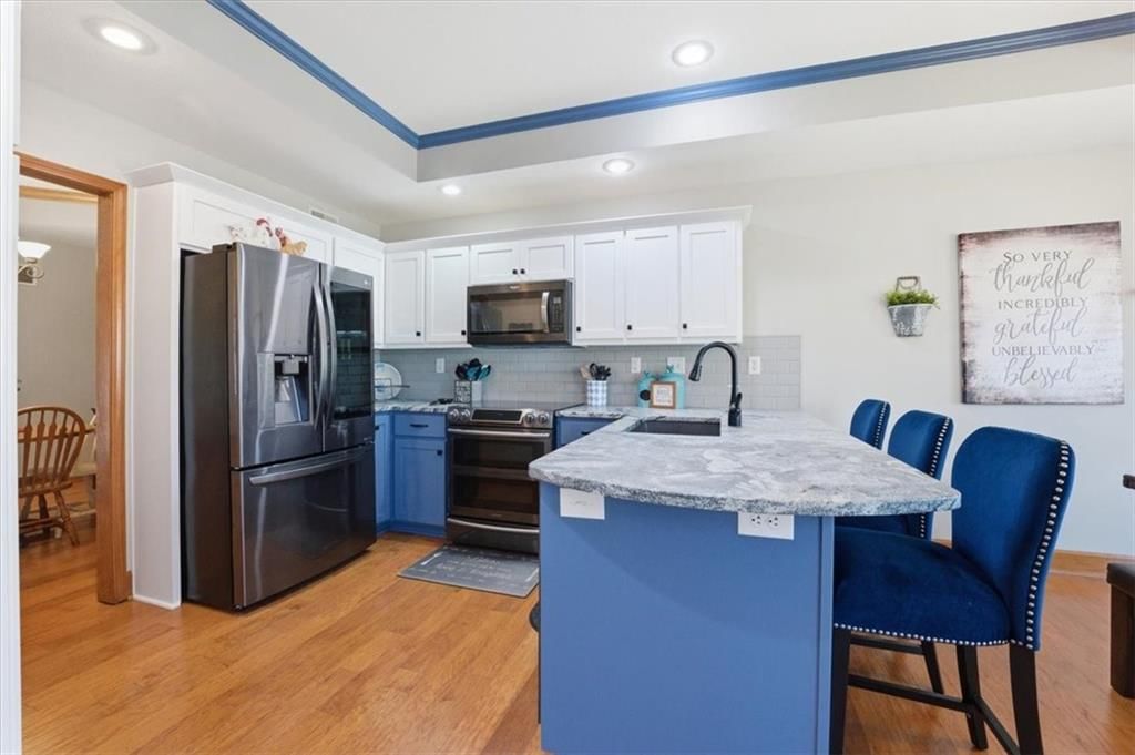 4136 SW Minnesota Drive — photo 10