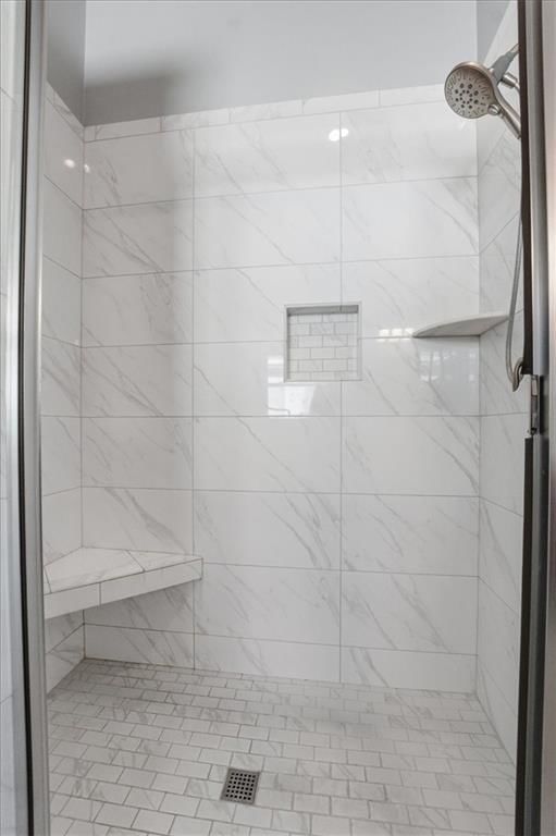 4136 SW Minnesota Drive — photo 17