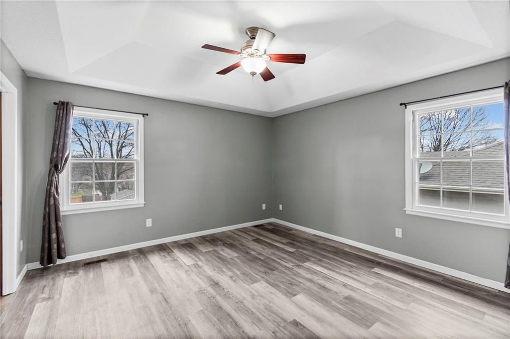 1618 SE Boone Trail — photo 9