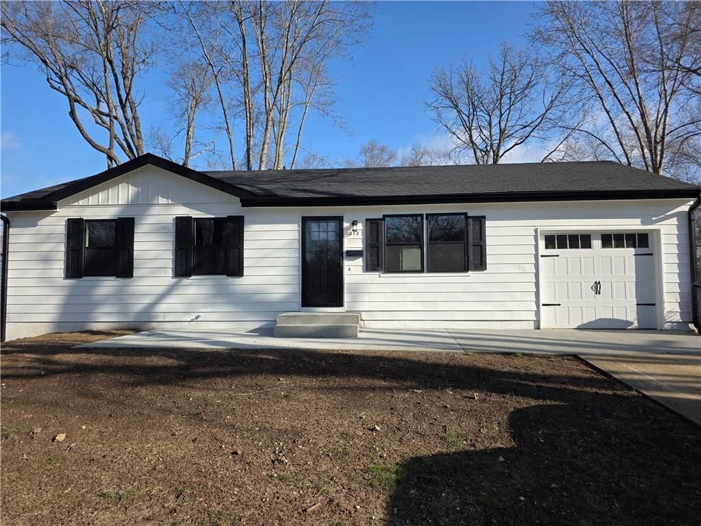 212 W Cambridge Road, Belton, MO