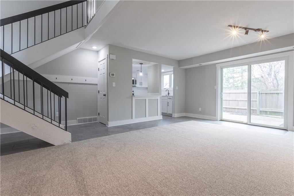 10863 Rosehill Road — photo 6