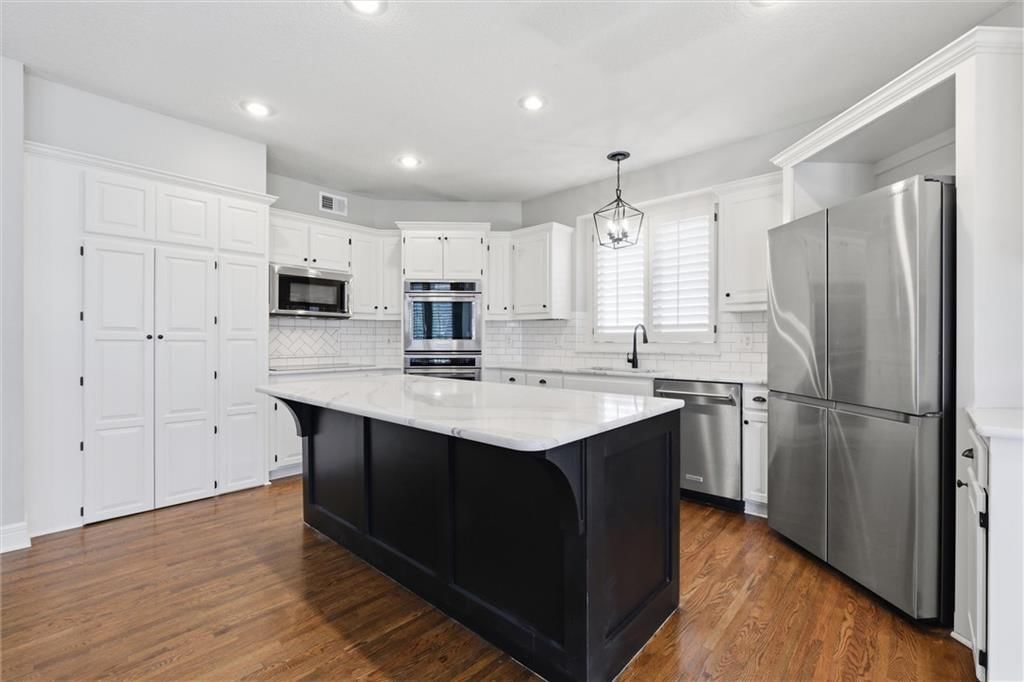 14505 Dearborn Street — photo 10