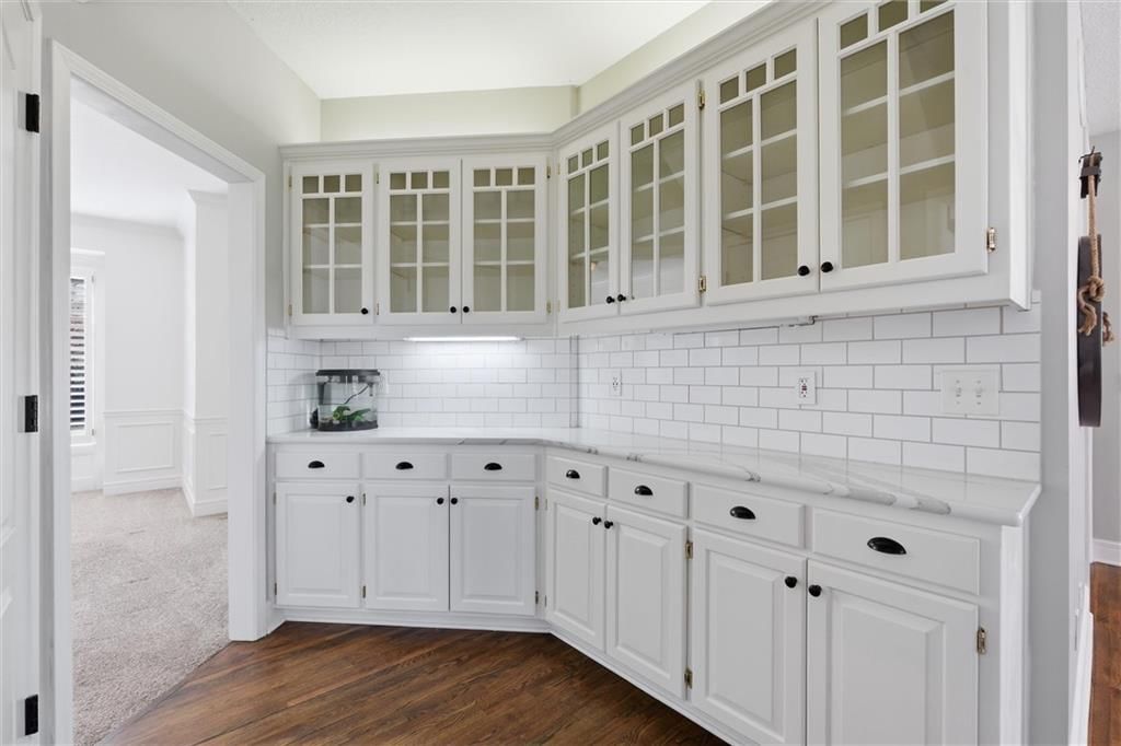 14505 Dearborn Street — photo 15