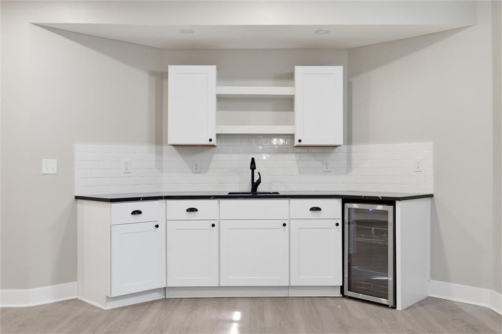 14505 Dearborn Street — photo 35