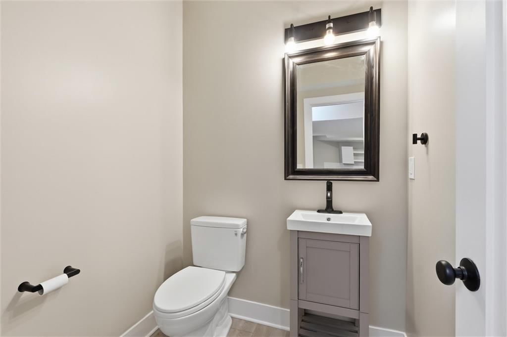 14505 Dearborn Street — photo 39