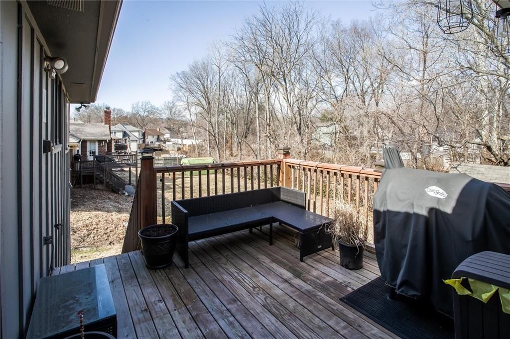 2829 Trenchard Drive — photo 6
