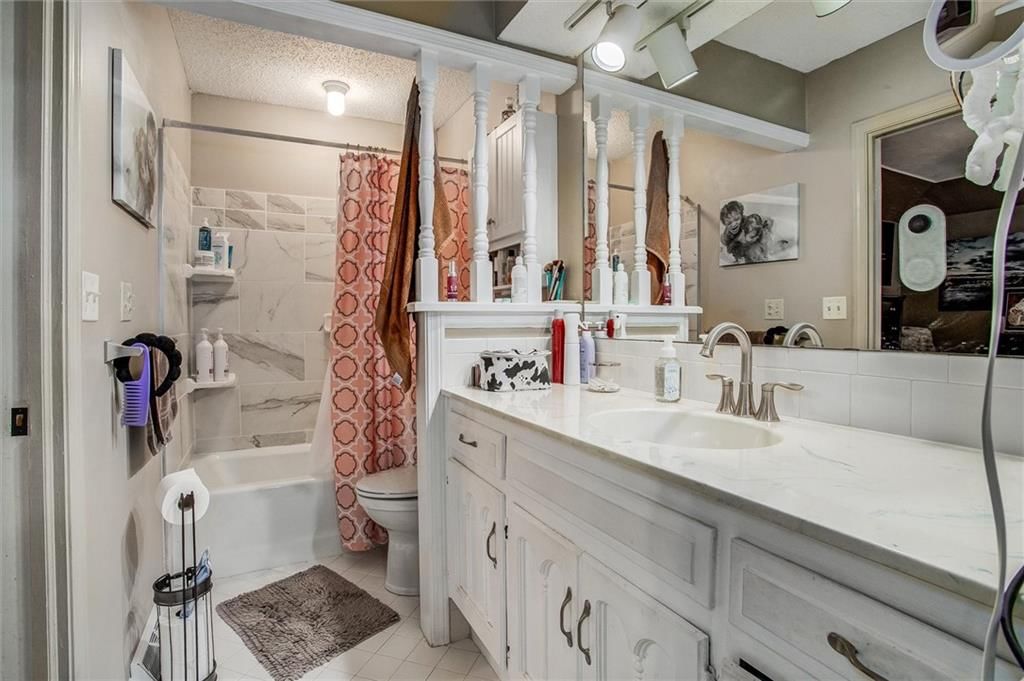 2829 Trenchard Drive — photo 11