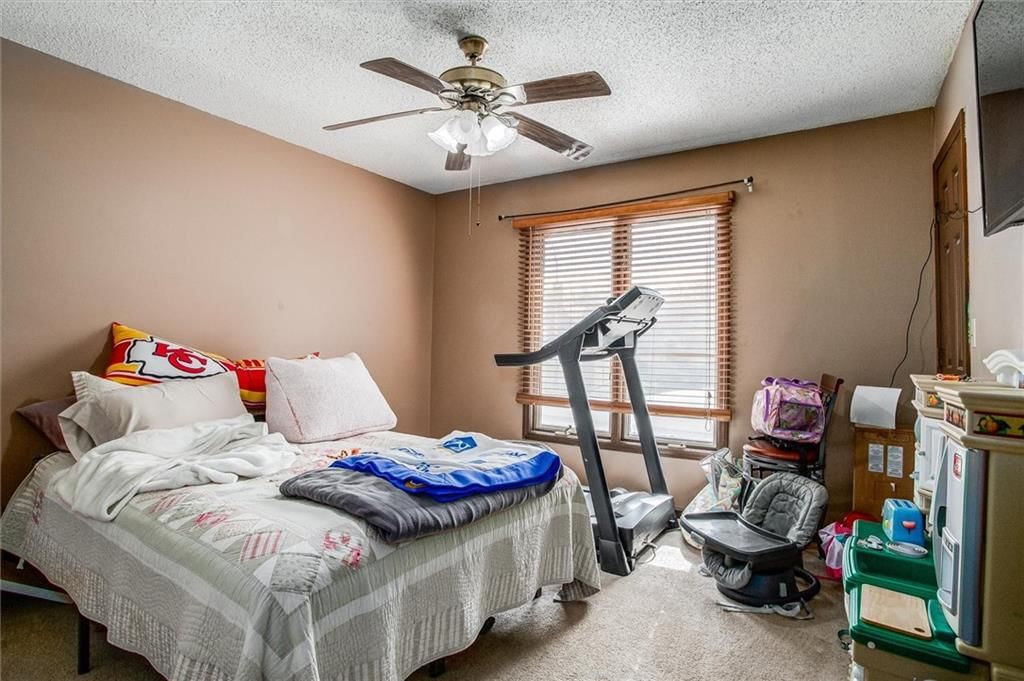 2829 Trenchard Drive — photo 13