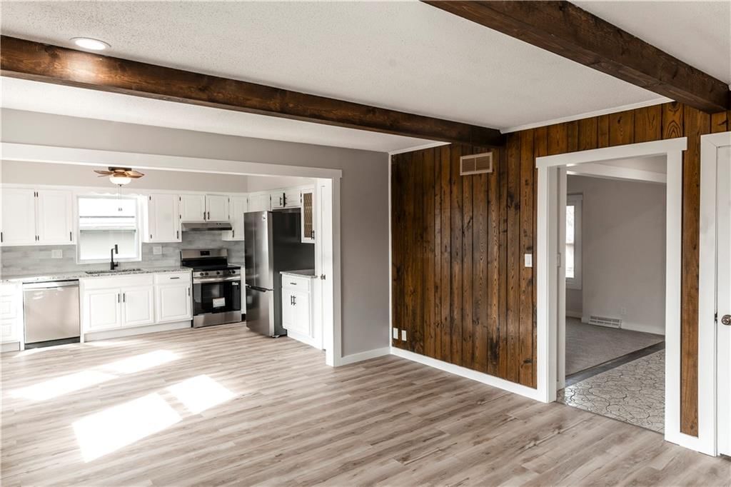 2409 NW 86th Terrace — photo 6