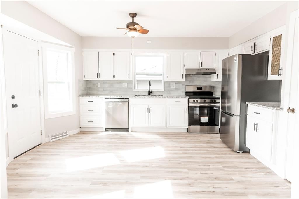 2409 NW 86th Terrace — photo 9