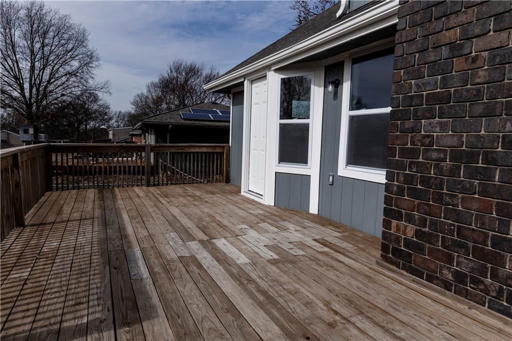 2409 NW 86th Terrace — photo 42