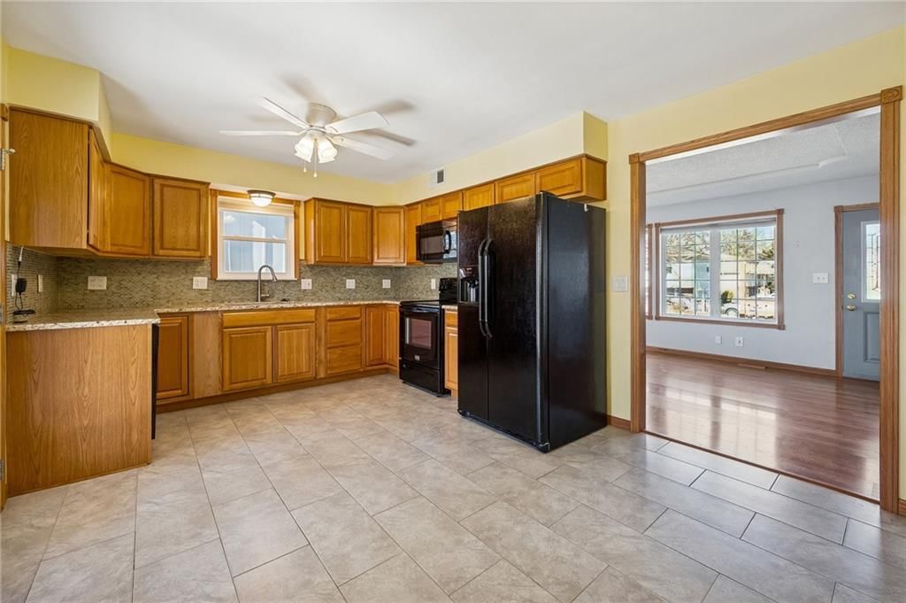 470 TRANT Street — photo 9