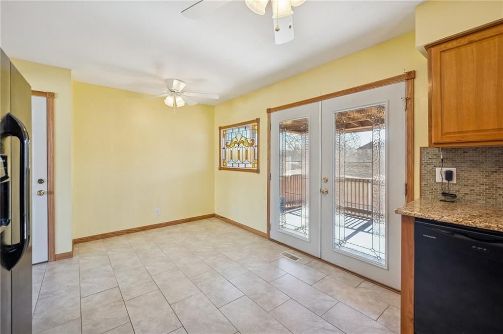 470 TRANT Street — photo 11