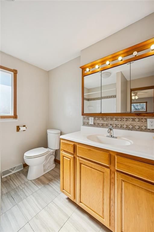 470 TRANT Street — photo 20