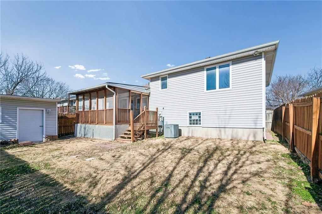 470 TRANT Street — photo 28