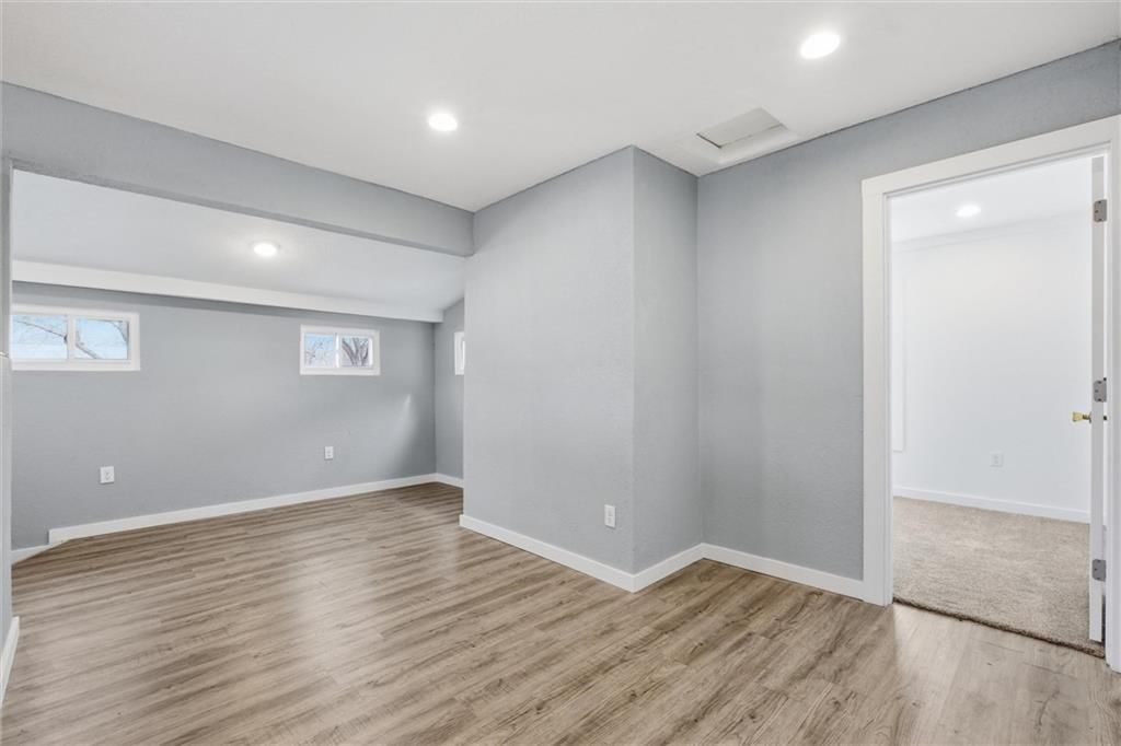 647 NE Grattan Street — photo 18