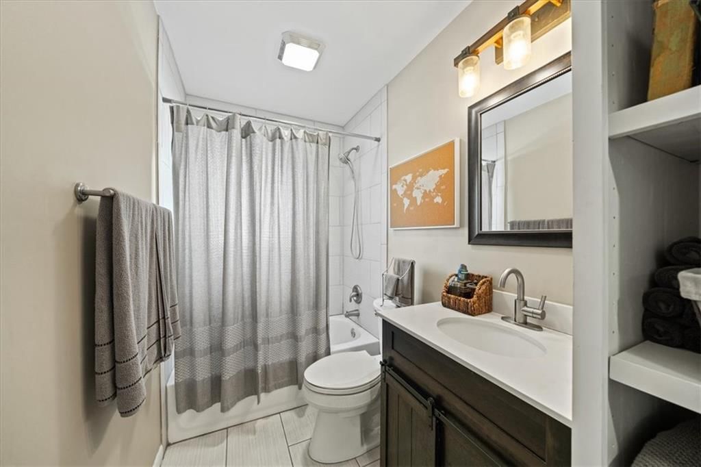 426 W 87th Street — photo 19