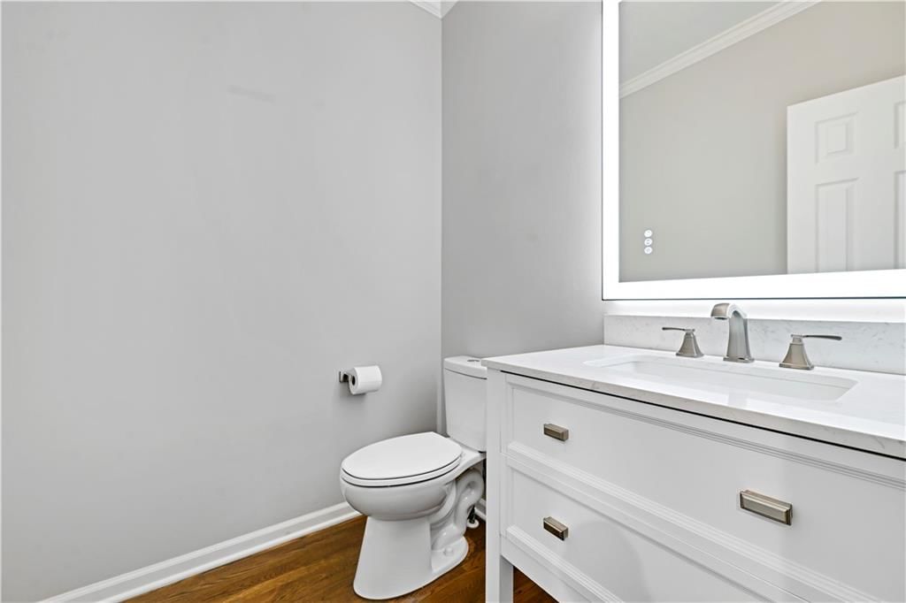 14708 Cedar Street — photo 22