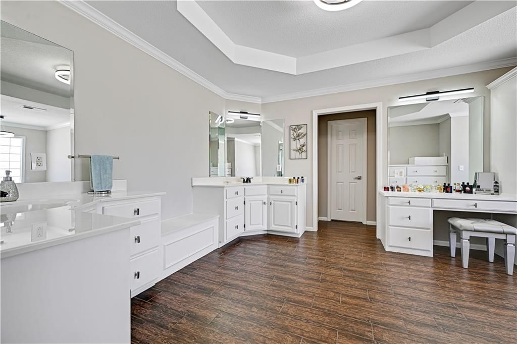 14708 Cedar Street — photo 30
