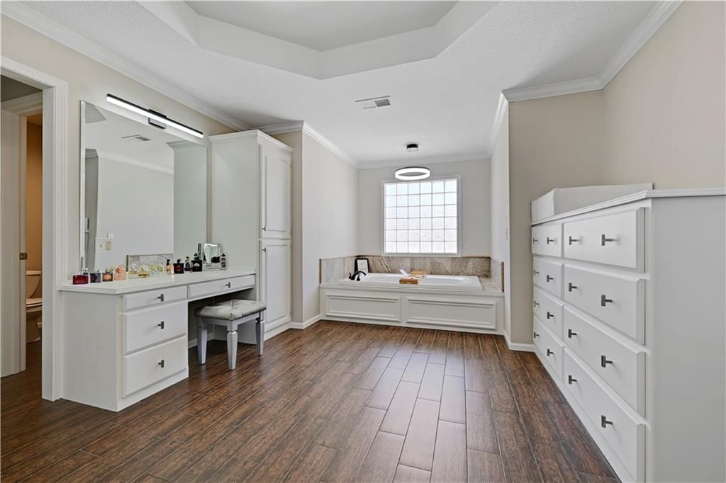 14708 Cedar Street — photo 31