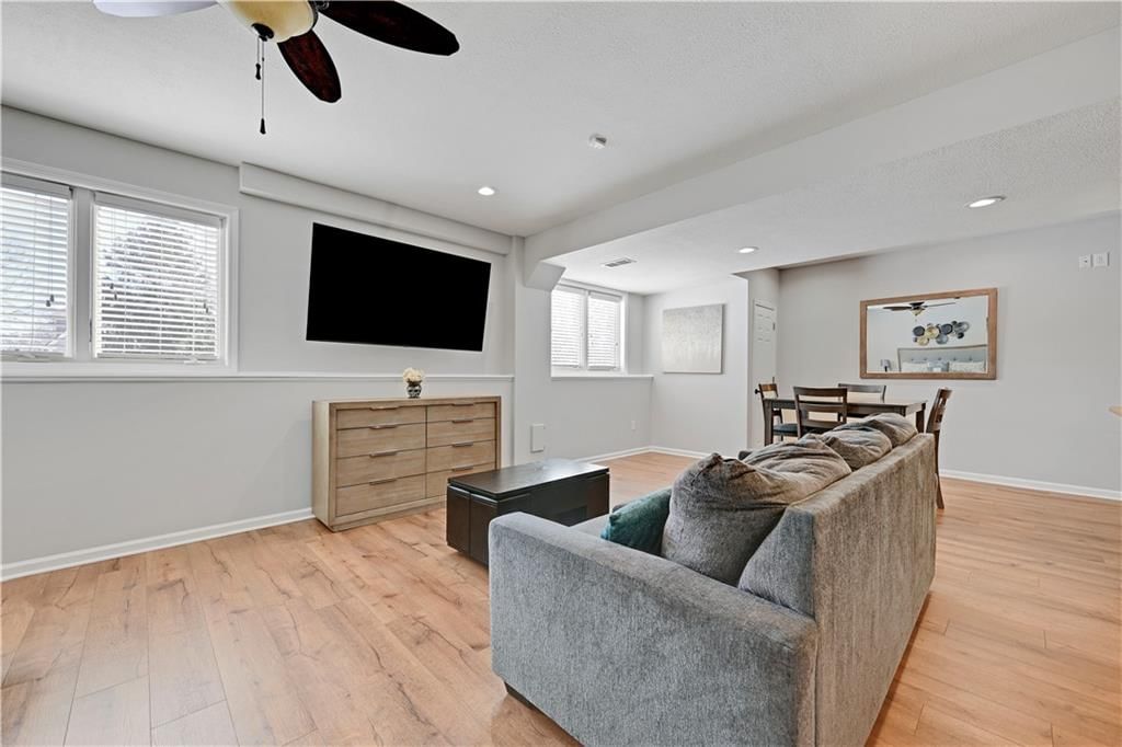 14708 Cedar Street — photo 48
