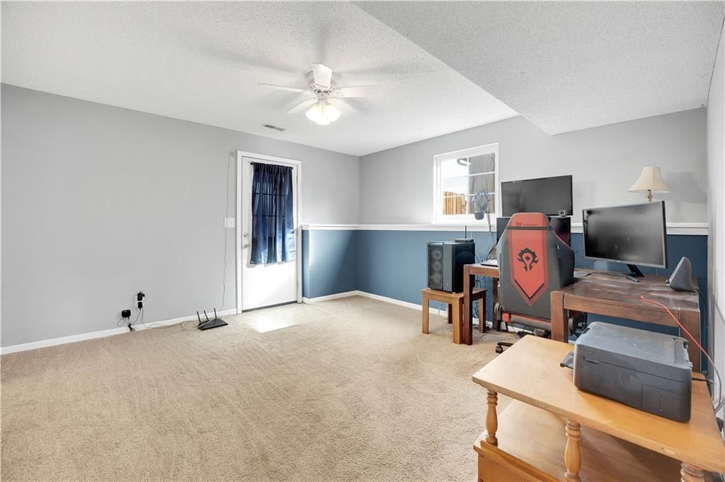 711 Brookside Drive — photo 33