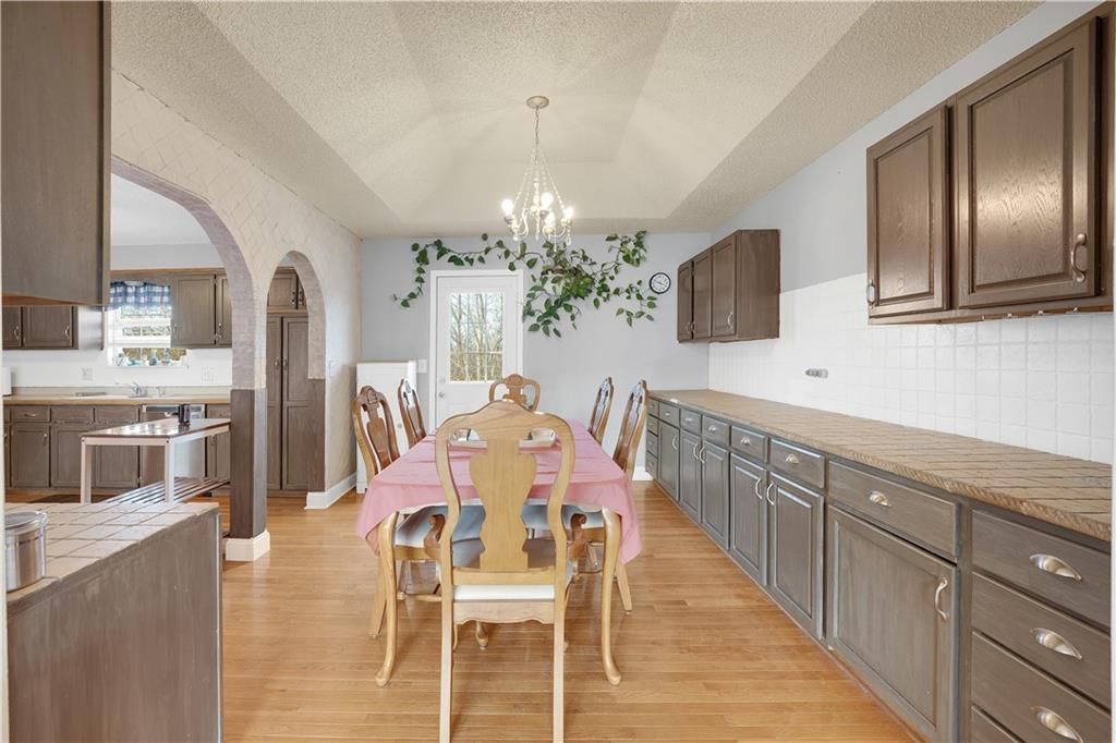 711 Brookside Drive — photo 47