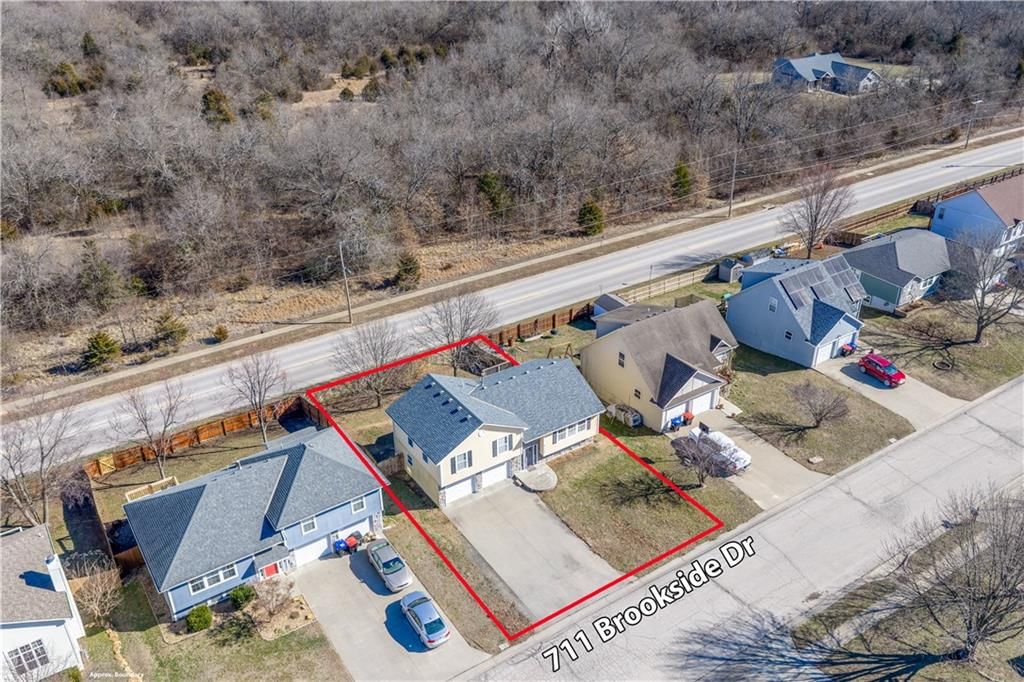 711 Brookside Drive — photo 73