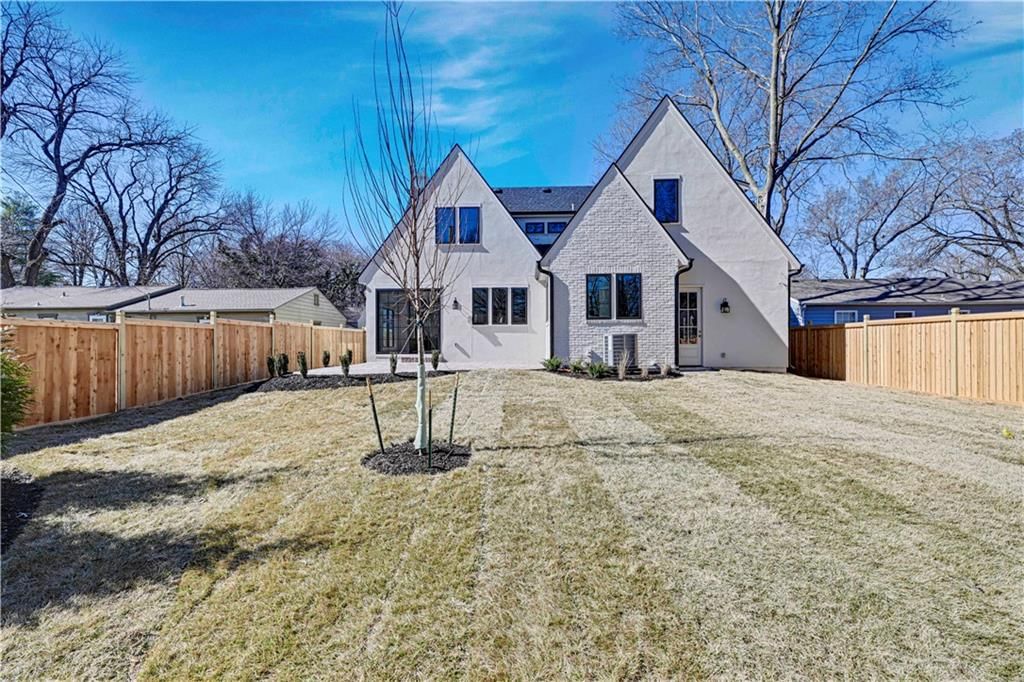 6115 Catalina Street — photo 57