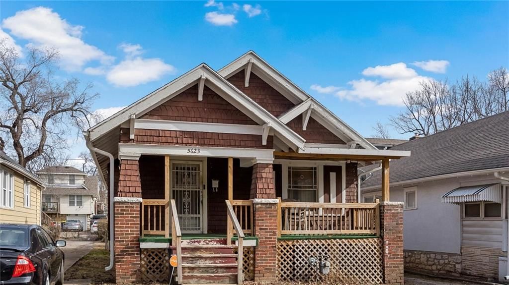 5623 Brooklyn Avenue — photo 4